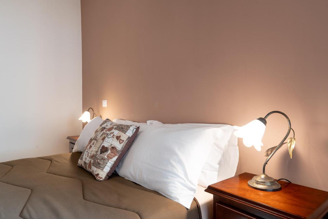 Myricae Rooms Affittacamere No Late Arrival Φιουμιτσίνο Εξωτερικό φωτογραφία